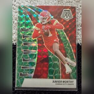 #7 2024 Panini Mosaic Elevate Green Xavier Worthy Rookie Kansas City Chiefs